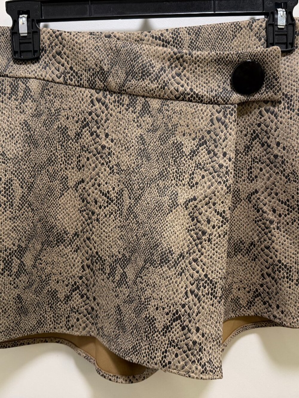 ZARA BASIC ZARA BASIC ZARA BASIC Women's Beige Snake Print Skort Size S Shorts S
